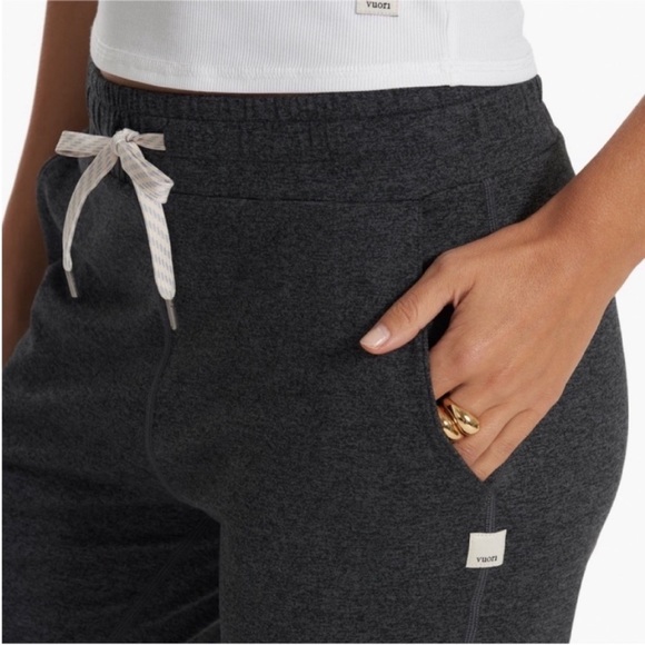 NWT Vuori Performance Jogger in Charcoal Heather size XS - Picture 9 of 10